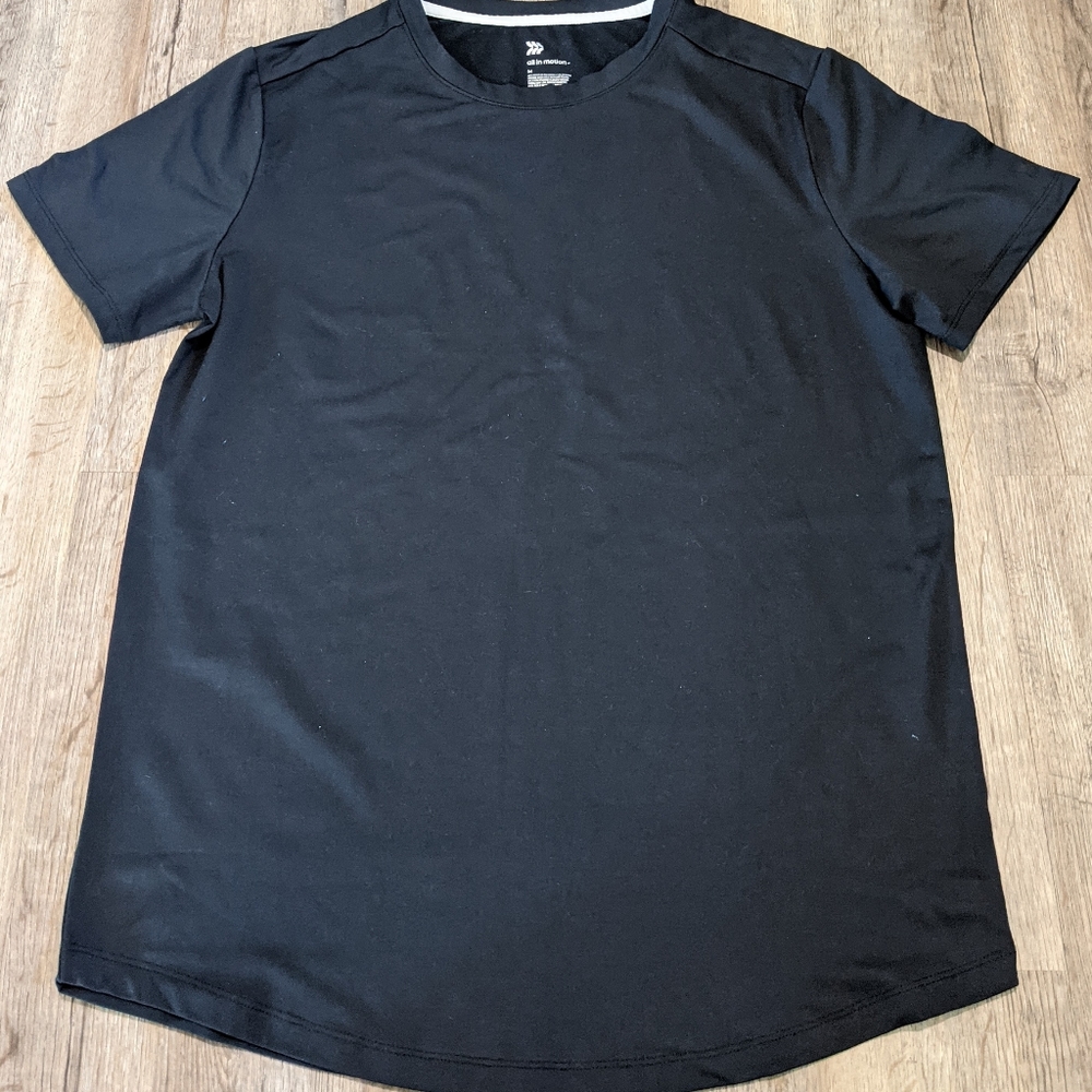 Men's All In Motion black shirt, size medium